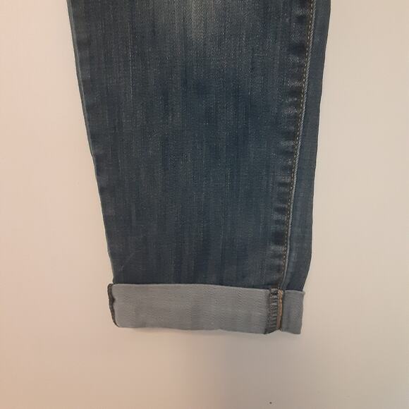 Signature By Levi Strauss Mid Rise Boyfriend Cropped Cuffed Jeans Sz 8 - Picture 3 of 11